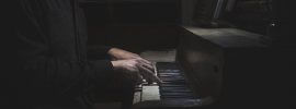piano-hands